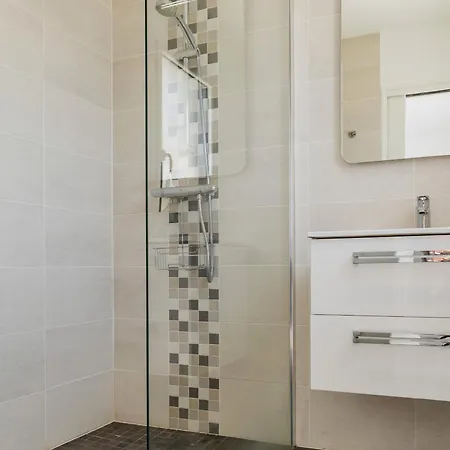 Maison Neuve Au Calme Avec Jardin Clos, Proche Plage, Port Et Equipements Familiaux - Fr-1-306-1274 *